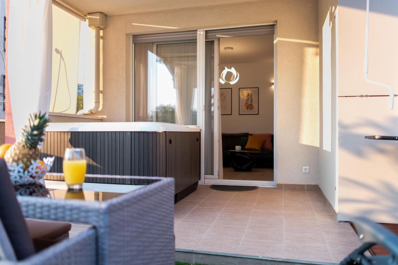 Salvia Apartment With Private Jacuzzi Split Exteriér fotografie