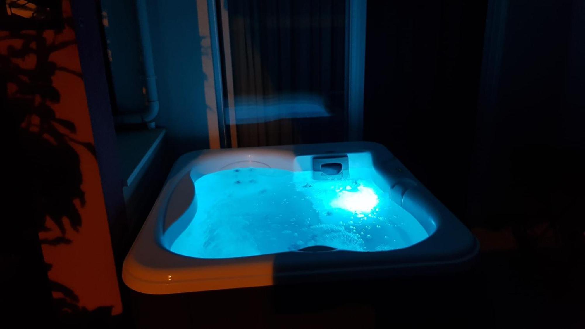 Salvia Apartment With Private Jacuzzi Split Exteriér fotografie